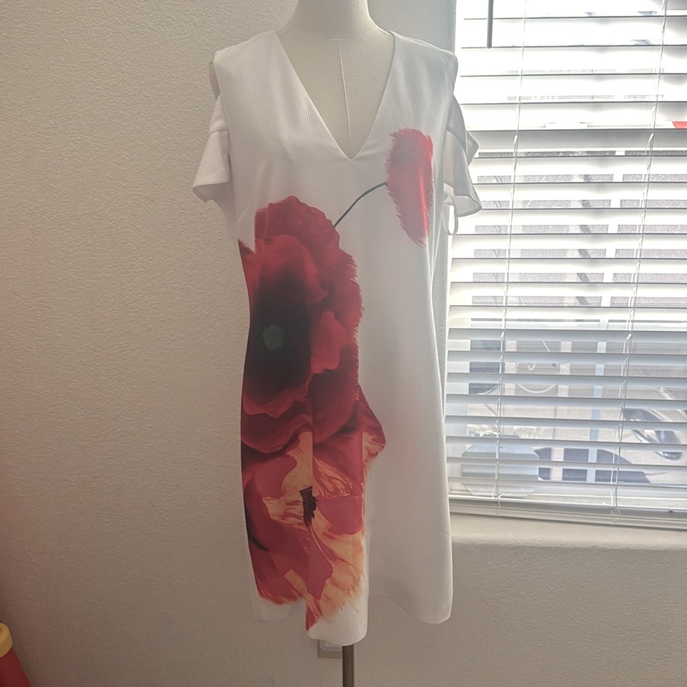 Ted Baker White Cold Shoulder Dress Size 4